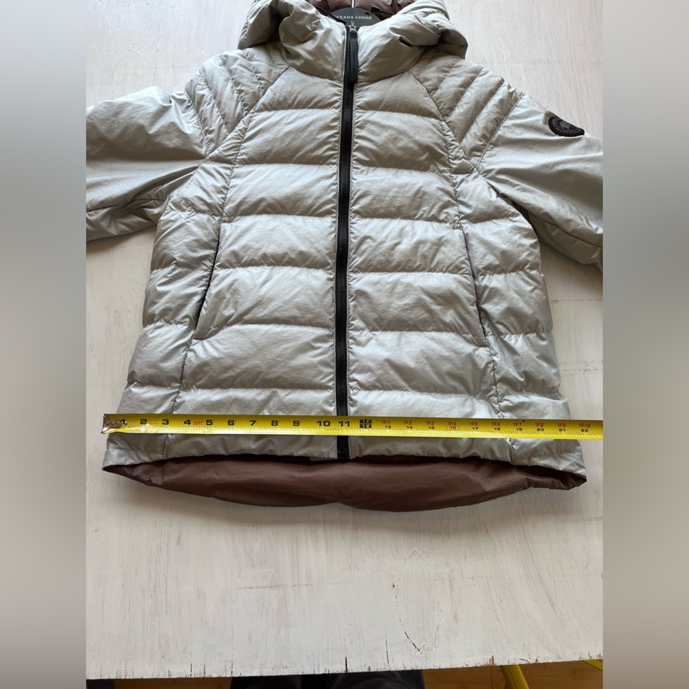 CANADA GOOSE  Mackay Reversible Down Jacket- Silverbirch Sephia - Picture 15 of 15